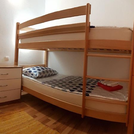 Apartman Vojaline Milna  Bagian luar foto